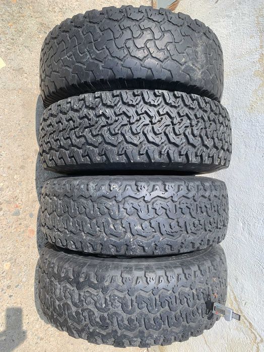 Jante Jeep Cherokee 15'' - cauciucuri offroad 31-10,5-15