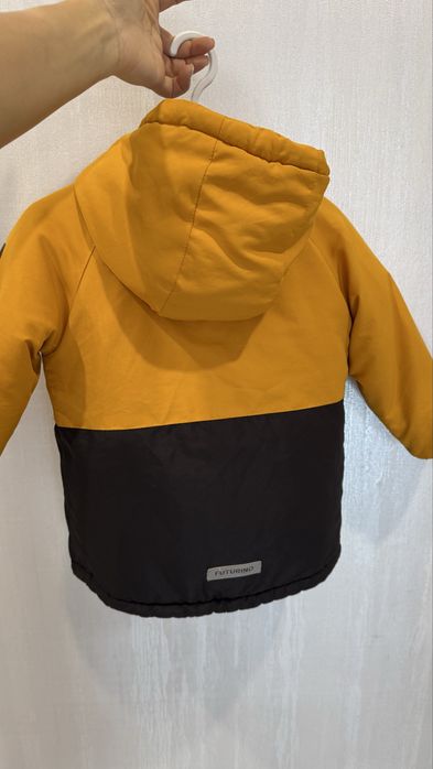 Продам куртку демисезон