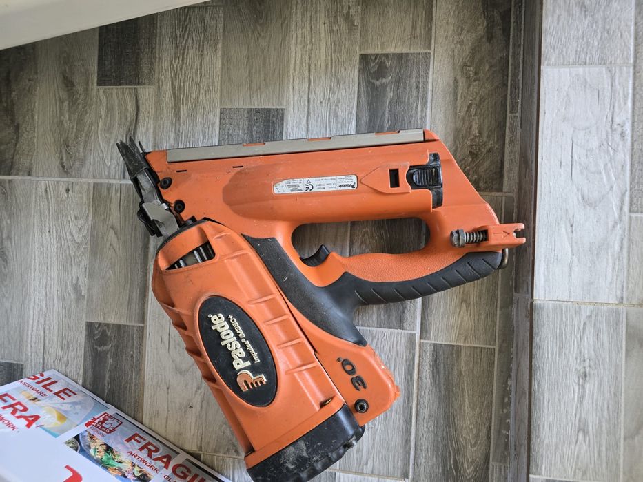 Vand pistol paslode cuie