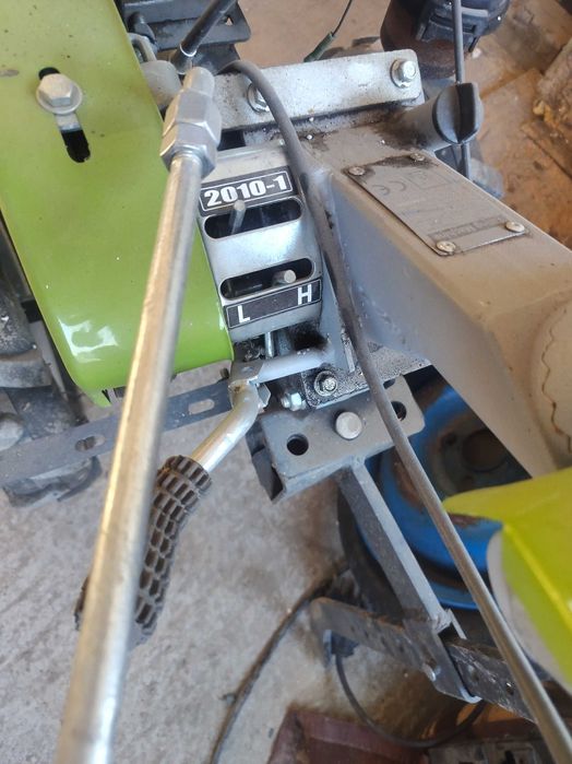 Мотоблок/фреза с инвентар