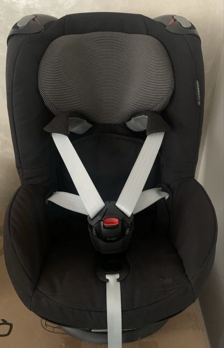 Maxi Cosi Tobi столче за кола
