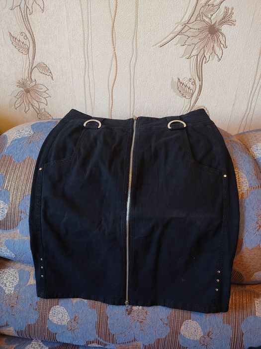 Продам юбки 2 пары