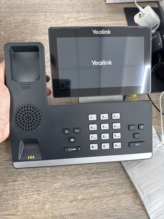 Telefon IP Yealink SIP-T58W