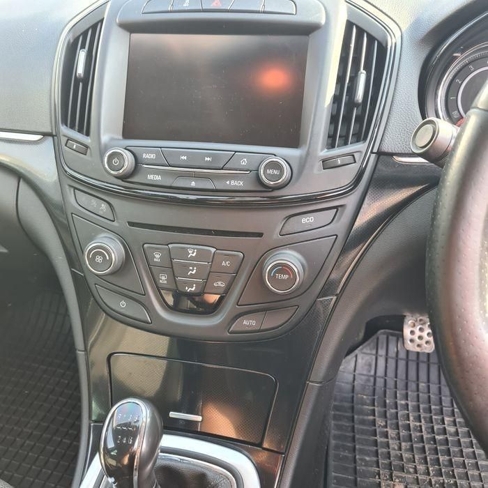 Dezmembrez Opel Insignia A facelift