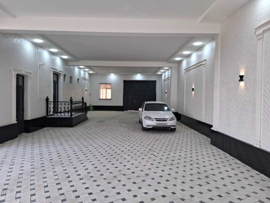 Sayohatda Kotej sotiladi