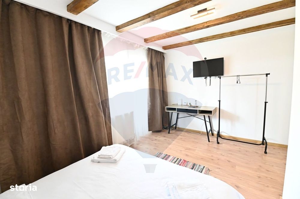 Pensiune premium Ranca-8 dormitoare cu bai proprii-afacere functionala