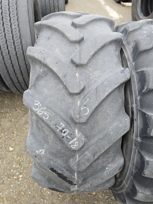 Anvelope industriale 360-70r18