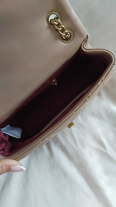 Дамска чанта екрю