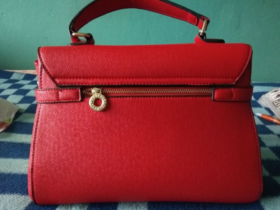 Продается сумка.