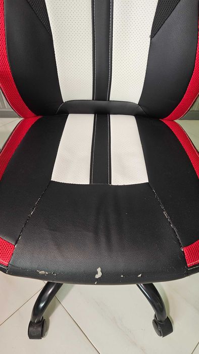 Детски офис стол / Геймърски стол 127 см