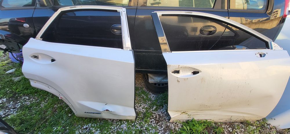 Предна и задна врата за Lexus NX300