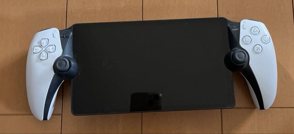 PlayStation Portal 5 като нов.