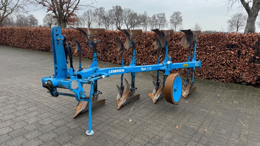 Lemken Opal 110 Belarus, John Deere, case Puma