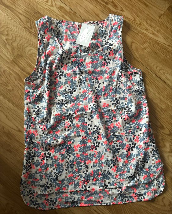 Срочно продается женская одежда