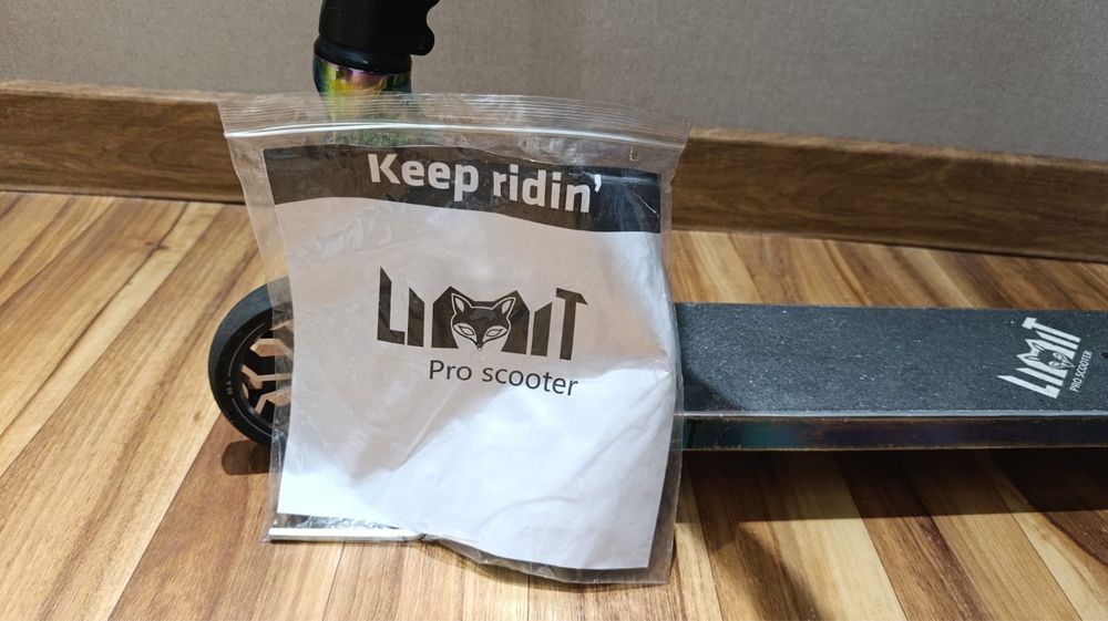Продам стрит самокат Limit lmt21