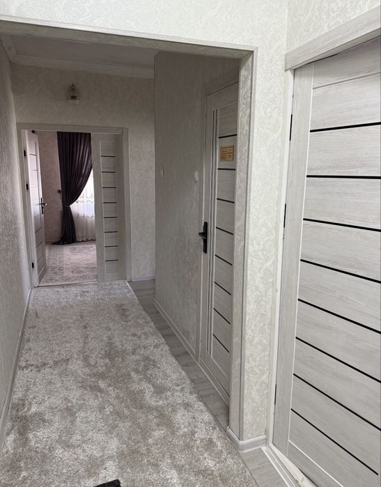 Код 881  Продается срочно 2/5/5 ком квартира куйлюк массив 6