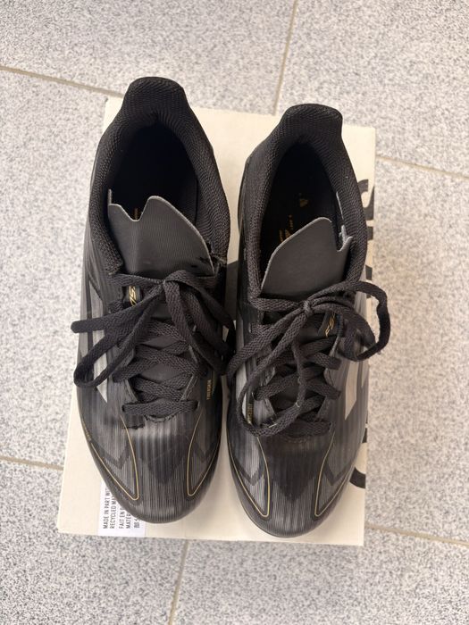 Бутонки adidas F50