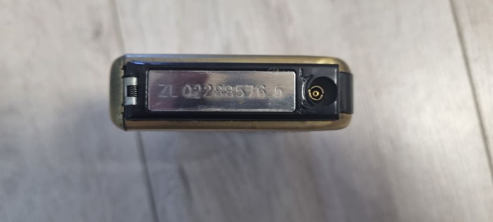 Bricheta cu tabachera Mercedes Benz