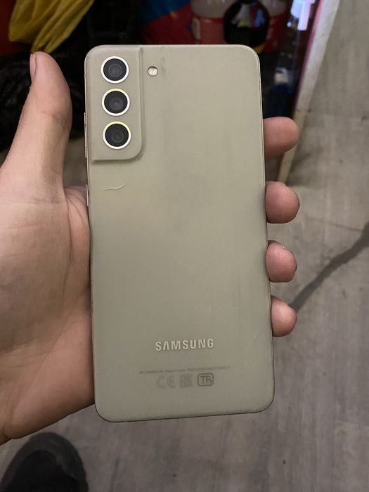 Продам samsung s21 fe флагман мощный игровой