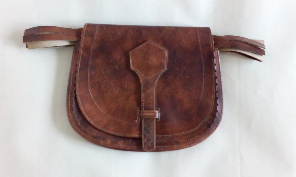 Дамска ретро чанта естествена кожа - само по телефон!