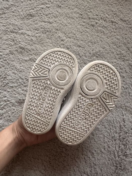 Бебешки обувки Adidas