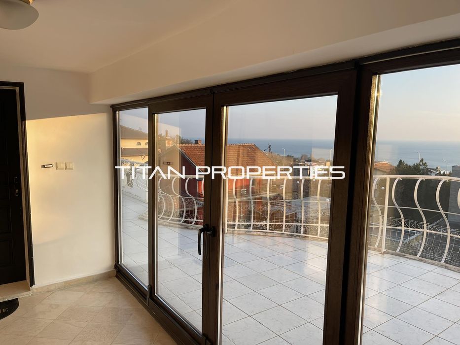 Дава се под наем Тристаен апартамент в Варна, м-т Траката - 80 кв.м за 500 € - Снимка #6