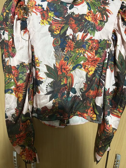 Дамска риза.НМ . Размер xs