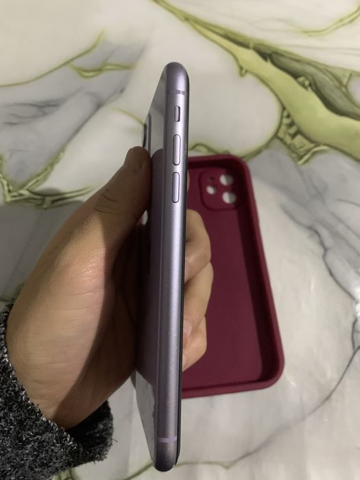 Айфон 11 сатылады