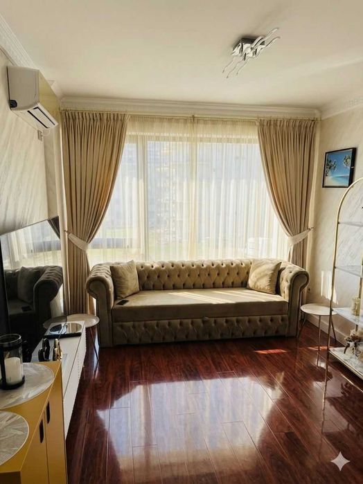 Apartament 2 camere regim hotelier pe zi Mamaia in fata la Phoenicia pe plaja
