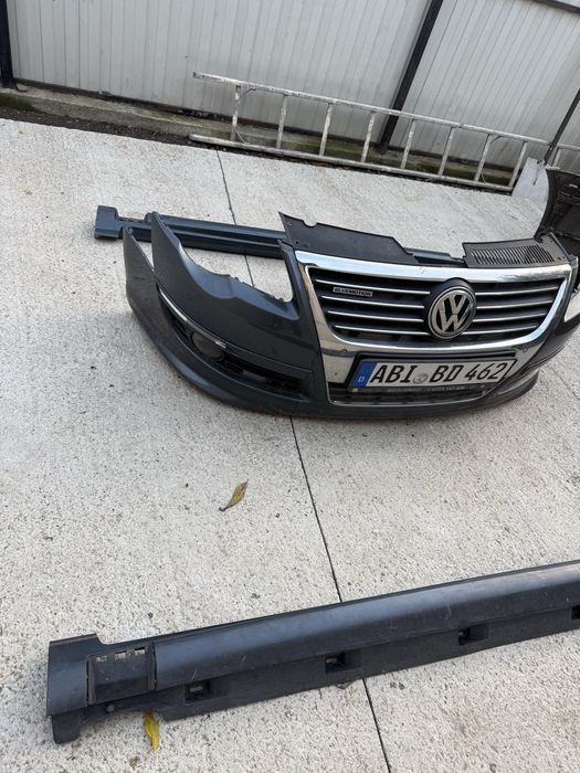 Bara fata ,spate , praguri  passat b6 R line