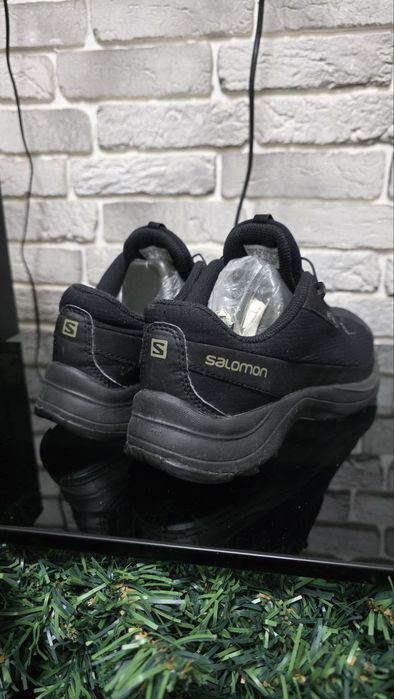 Оригинальные кроссы Salomon