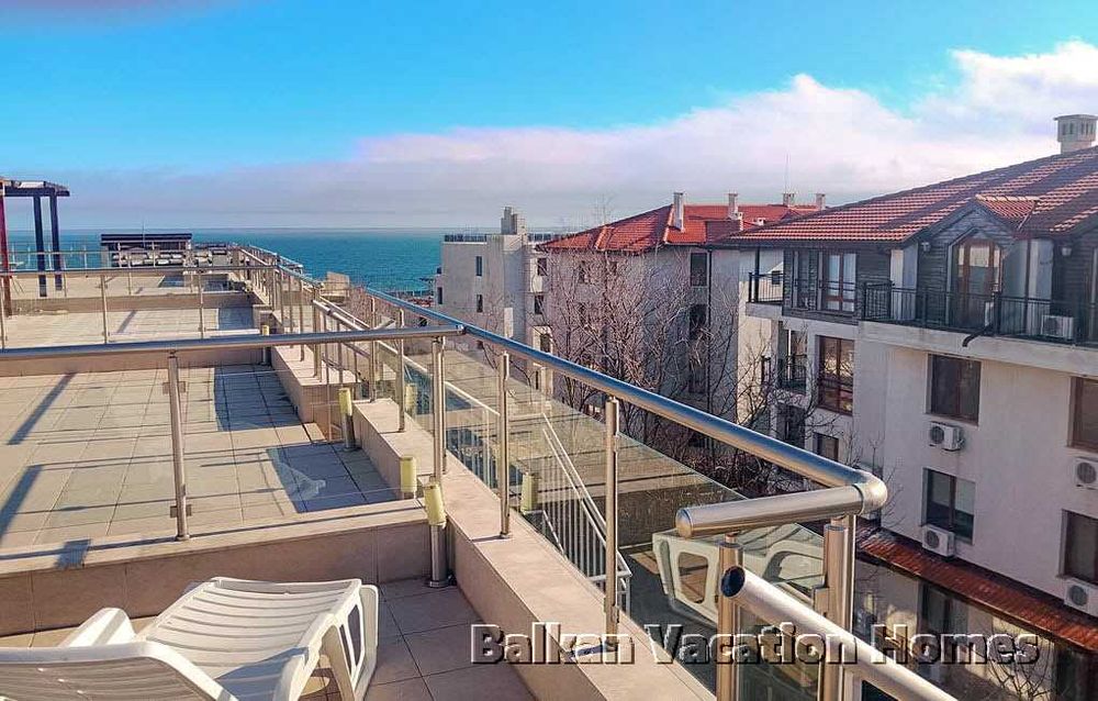 Продава се Двустаен апартамент в Бяла - 143 кв.м за 378 €/кв.м - Снимка #17