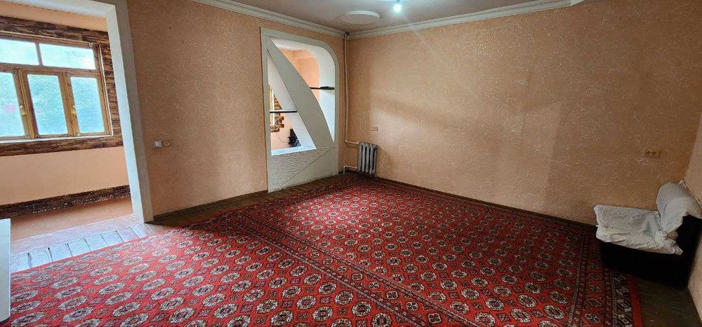 Сдам 2х коинатную квартиру ,только семье, только на долгий срок