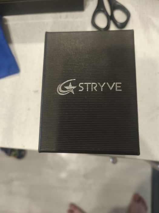 Наручные часы stryve