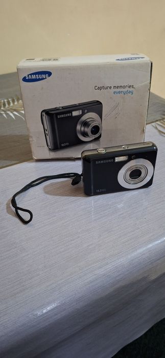 Samsung foto aparat sotiladi