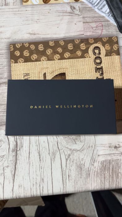 Daniel Wellington Classic Sheffield Чисто нов, оригинален, неотворен
