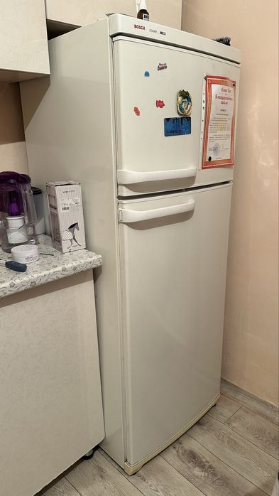 Срочно Продам холодильник Bosch!!