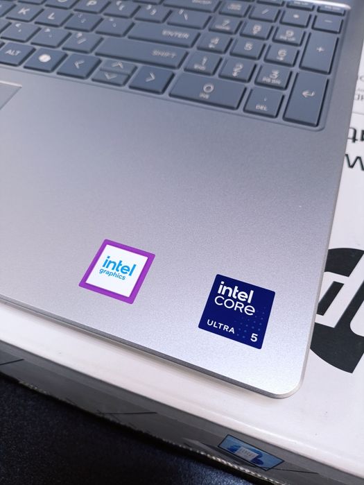 HP 15 Ultra5 125H Touchscreen