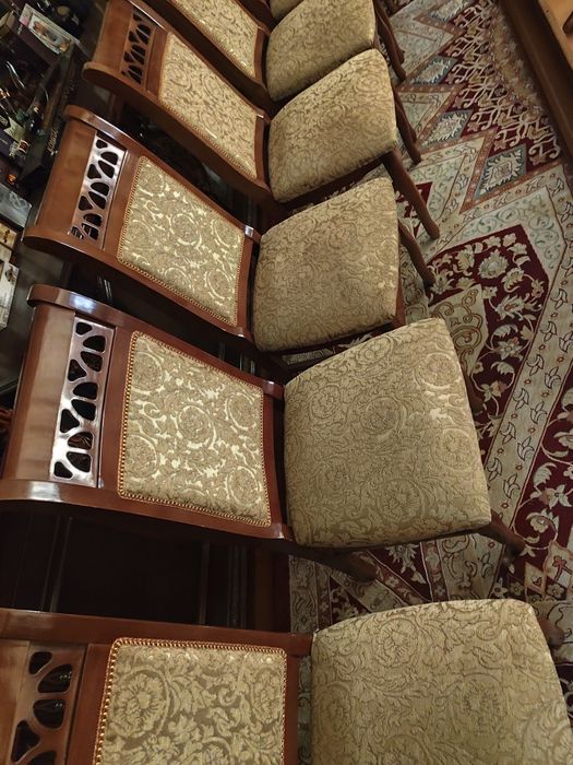 Стол ва стул 499 $ га срочно сотилади