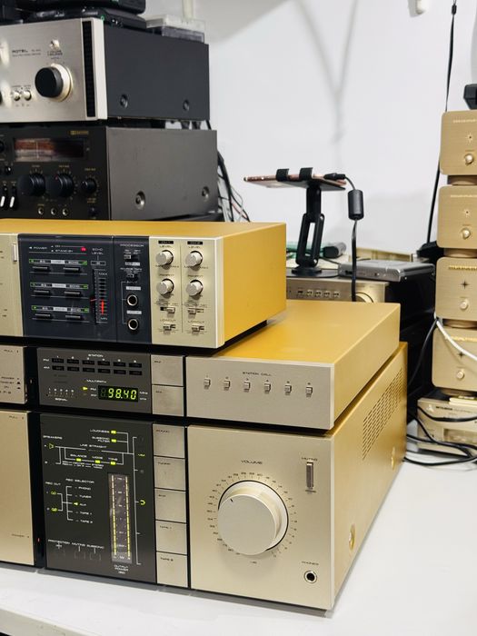 Tuner de colecție PIONEER F-9,digital detector-seria de vârf , Japan