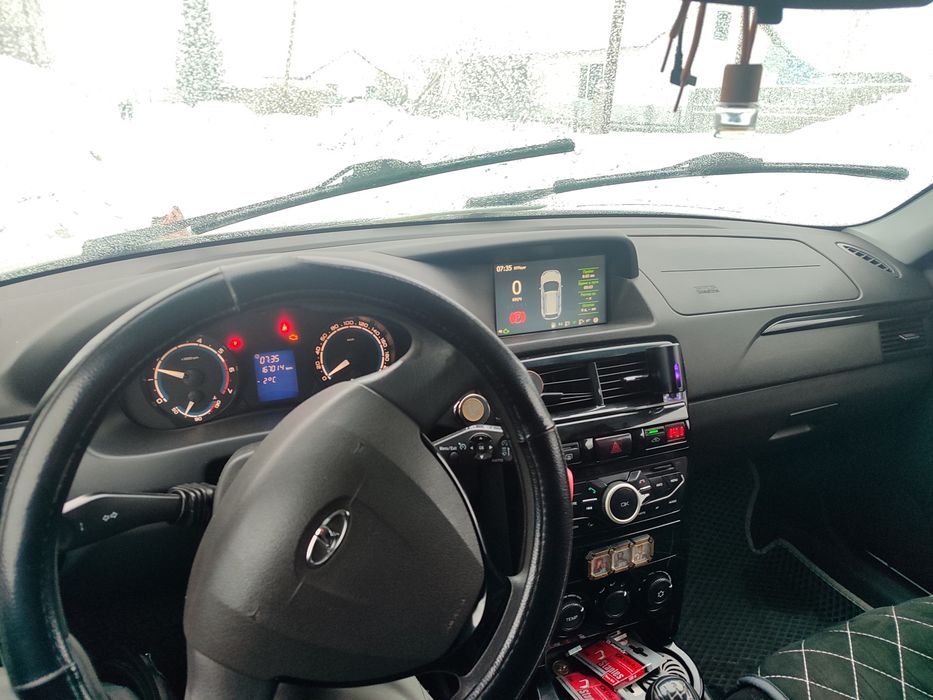 Продам Приора 2 2014 год