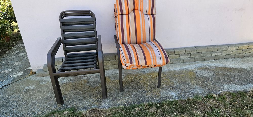 4 scaune de terasa cu periniile