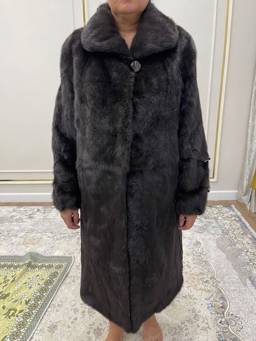 Продам норковые шубы