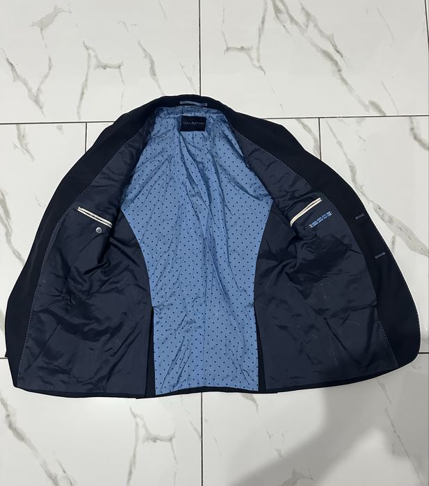 Sacou tommy hilfiger marimea 48 barbati