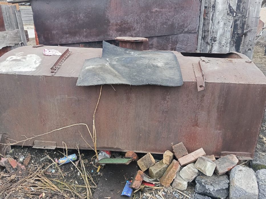 Продам бак железный