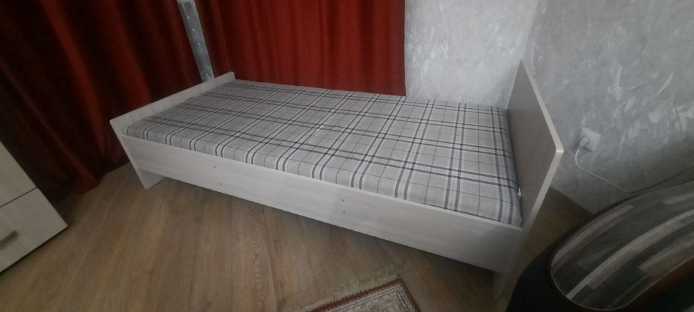 Срочно! Сатылады! Кровать.