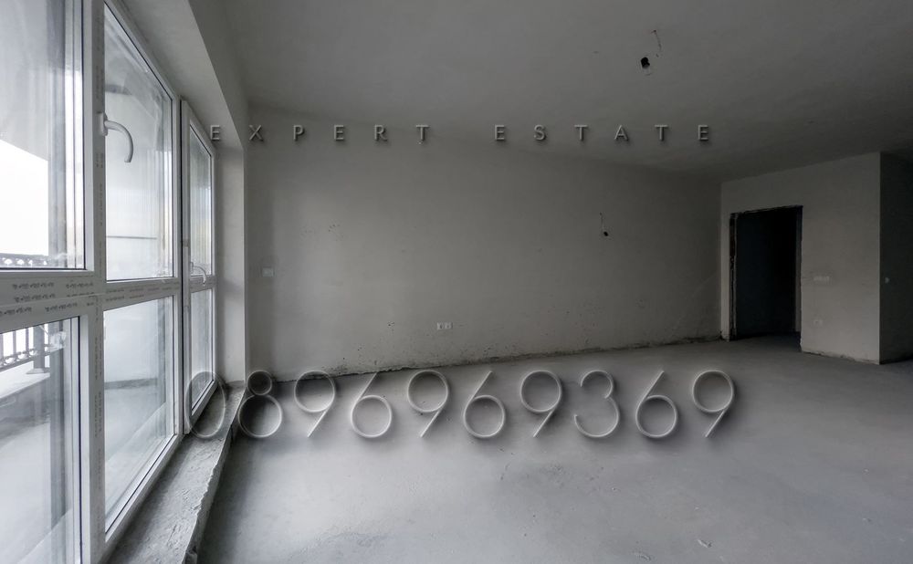 Продава се Тристаен апартамент в Варна, Операта - 105 кв.м за 2191 €/кв.м - Снимка #1