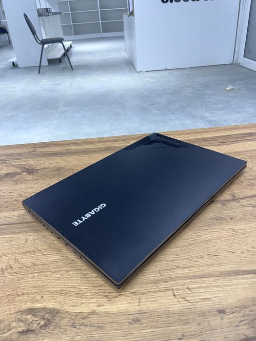 Игровой ноутбук GIGAGYTE G5