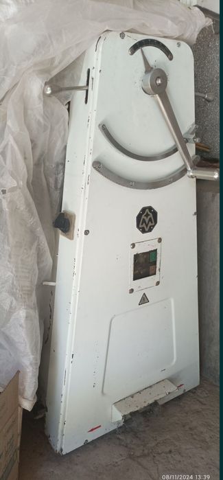 Тестораскатка. Хамир ёядиган аппарат