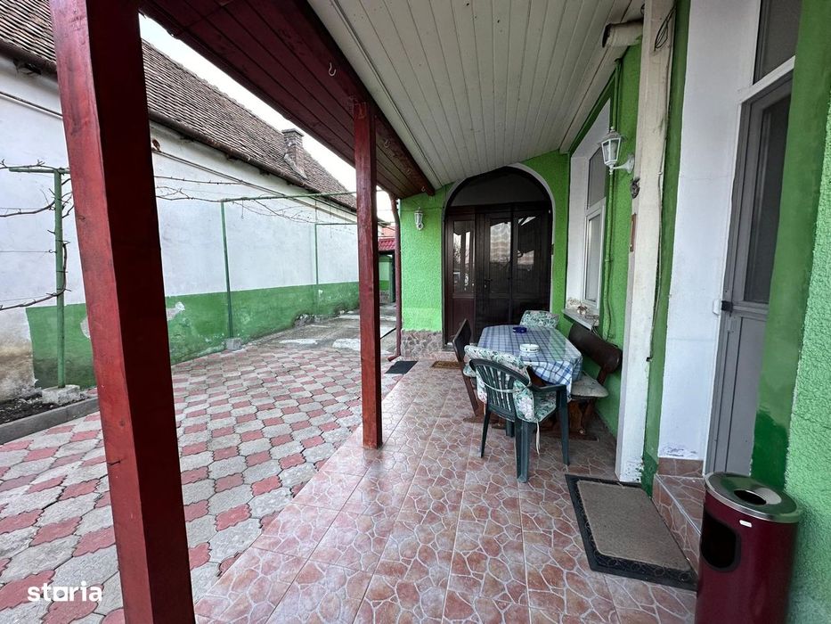 Casă Săsească cu potențial comercial ridicat